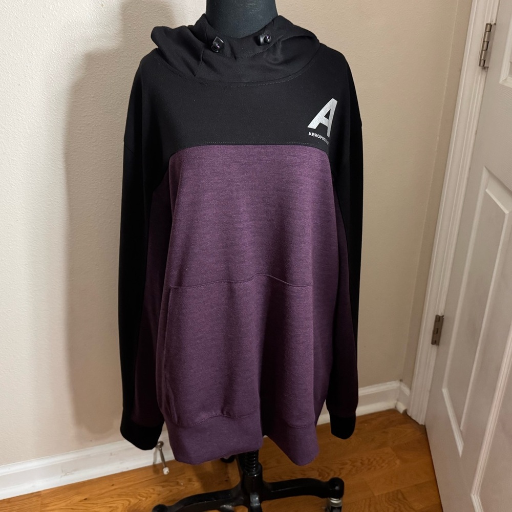 Aeropostale Black and Purple Men's Hoodie